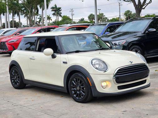 2018 MINI Hardtop Cooper