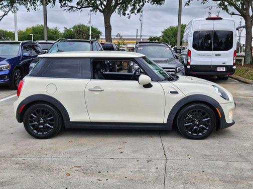 2018 MINI Hardtop Cooper