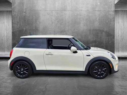 2018 MINI Hardtop Cooper