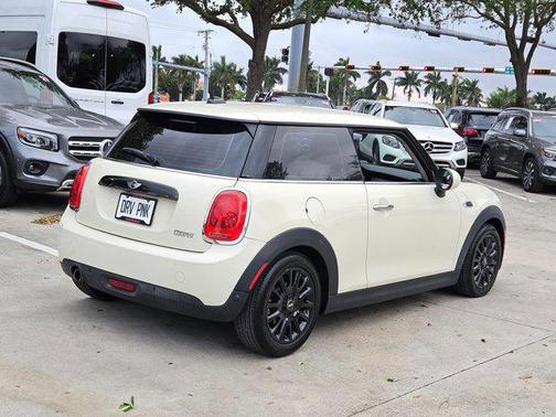 2018 MINI Hardtop Cooper