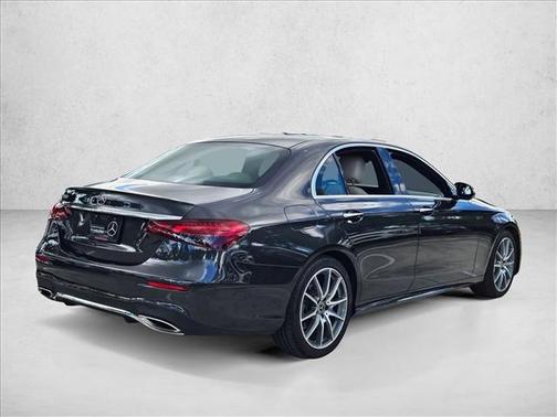 2022 Mercedes-Benz E-Class E 350