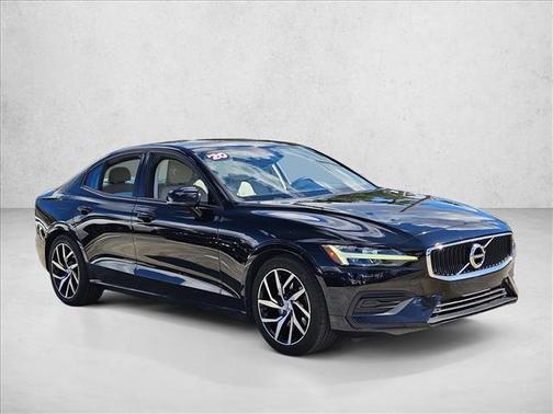 2020 Volvo S60 T5 Momentum