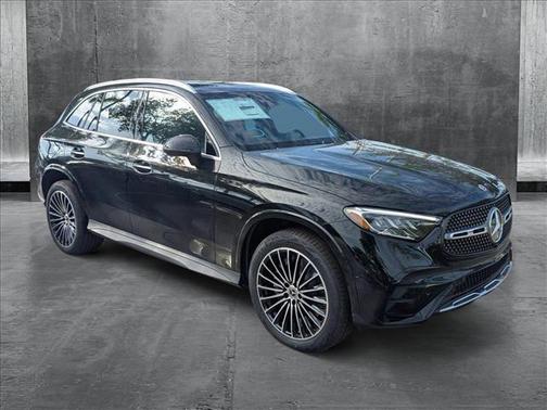 2025 Mercedes-Benz GLC 300 Base