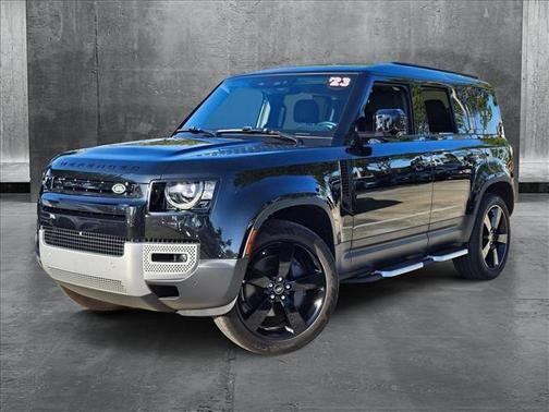 2023 Land Rover Defender 110 SE