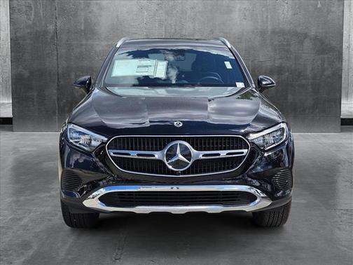 2025 Mercedes-Benz GLC 300 Base