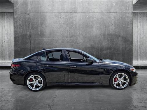 2019 Alfa Romeo Giulia Ti Sport