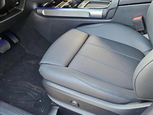 2025 Mercedes-Benz GLB 250 Base
