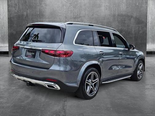 2025 Mercedes-Benz GLS 450 4MATIC