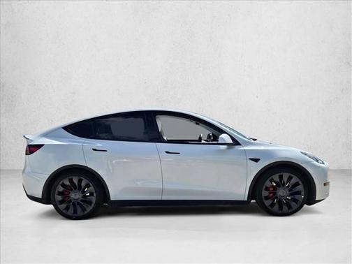 2022 Tesla Model Y Performance Dual Motor All-Wheel Drive
