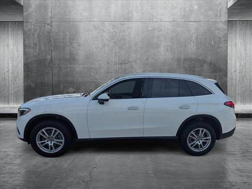 2025 Mercedes-Benz GLC 300 Base