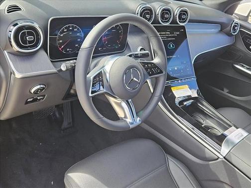 2025 Mercedes-Benz GLC 300 Base