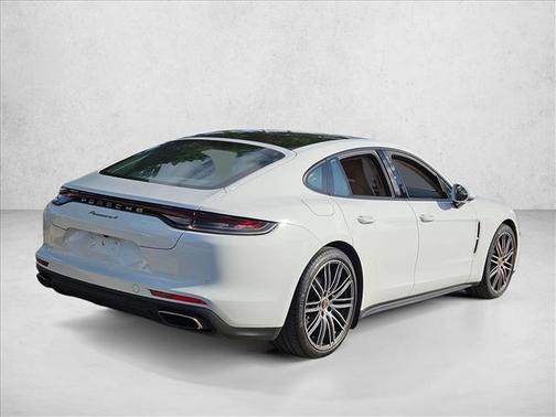 2021 Porsche Panamera RWD