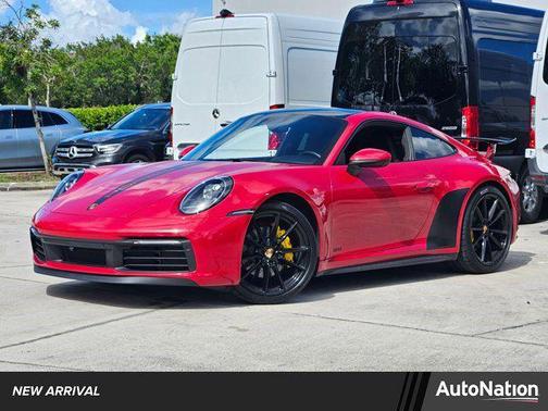 2021 Porsche 911 Carrera