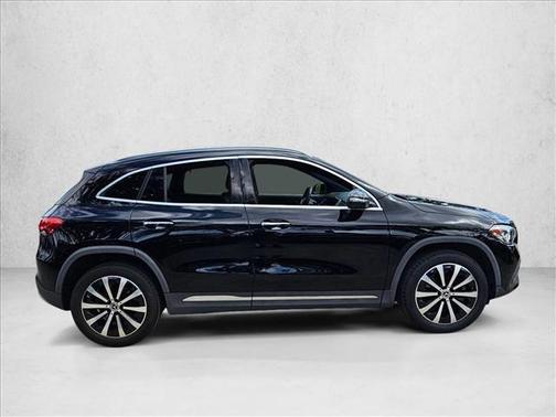 2022 Mercedes-Benz GLA 250 Base