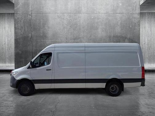 2023 Mercedes-Benz Sprinter 4500 High Roof 4-Cyl Diesel