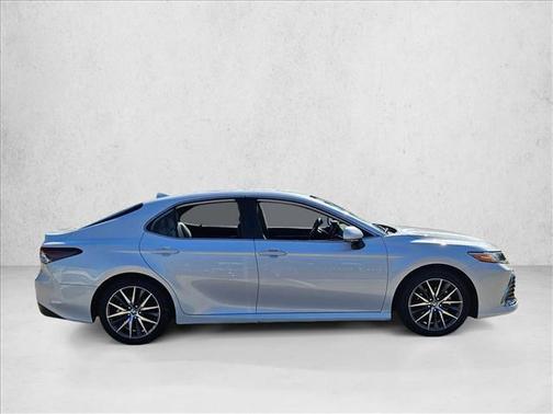 2024 Toyota Camry XLE