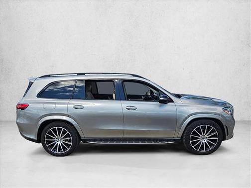 2022 Mercedes-Benz GLS 450 4MATIC