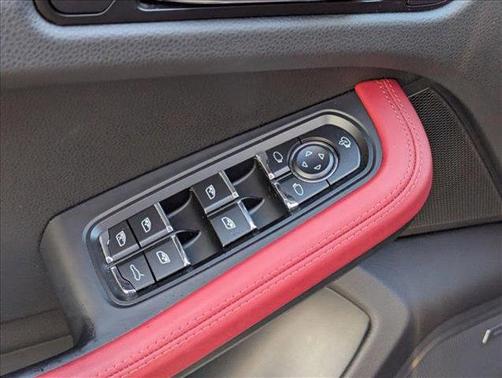 2022 Porsche Macan Base