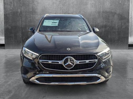 2025 Mercedes-Benz GLC 300 Base