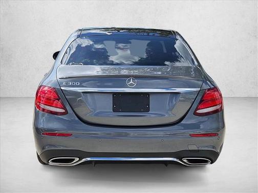 2017 Mercedes-Benz E-Class E 300 Luxury