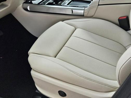 2025 Mercedes-Benz GLB 250 Base