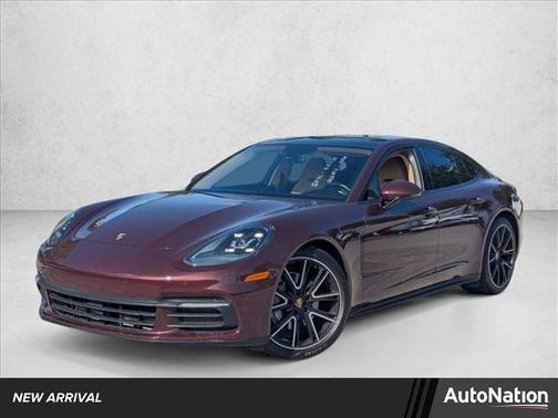Burgundy Red Metallic 2018 Porsche Panamera 4