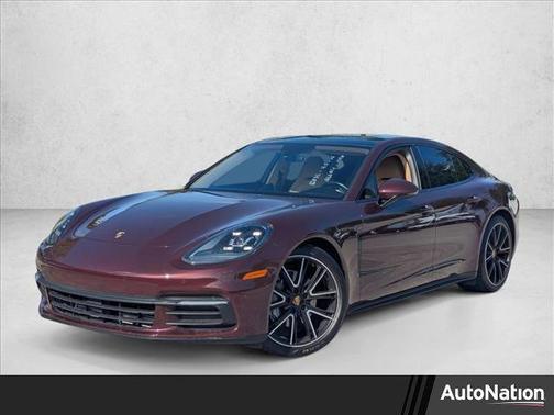 Burgundy Red Metallic 2018 Porsche Panamera 4