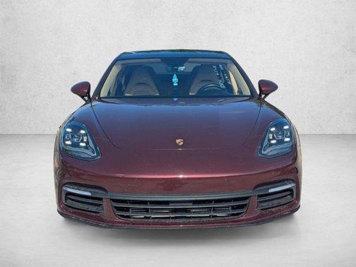 Burgundy Red Metallic 2018 Porsche Panamera 4