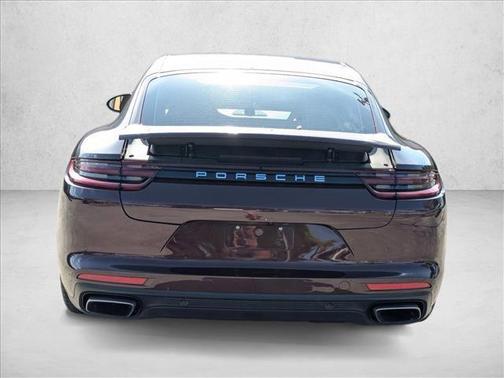 Burgundy Red Metallic 2018 Porsche Panamera 4
