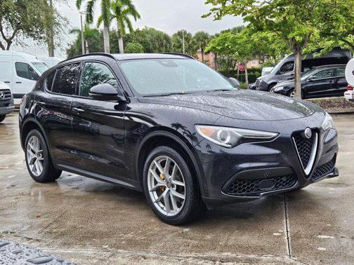 2018 Alfa Romeo Stelvio Ti Sport