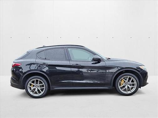 2018 Alfa Romeo Stelvio Ti Sport