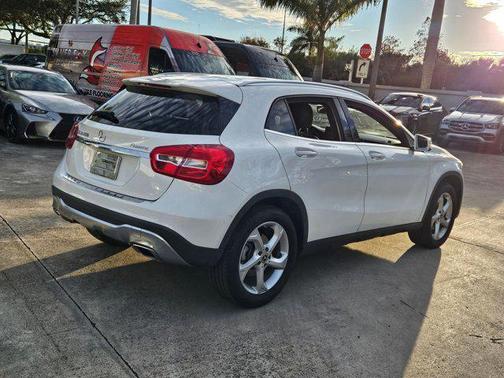2020 Mercedes-Benz GLA 250 4MATIC