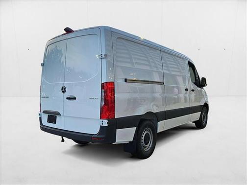 2025 Mercedes-Benz Sprinter 2500 Standard Roof