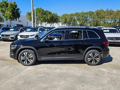 2026 Mercedes-Benz GLB 250 Base