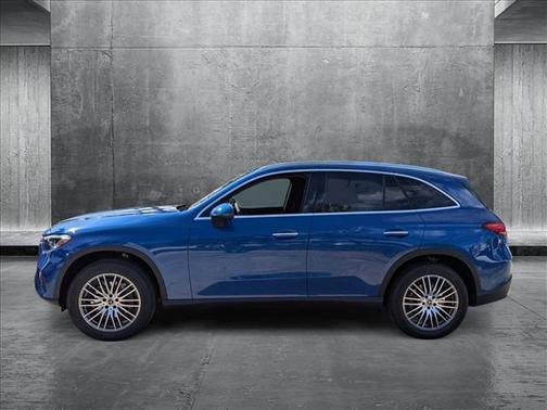 2025 Mercedes-Benz GLC 300 Base