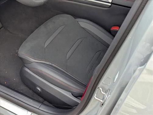 2026 Mercedes-Benz AMG C 43 4MATIC