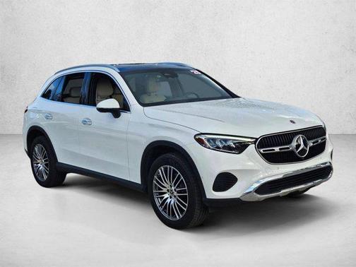 Polar White 2025 Mercedes-Benz GLC 300 Base