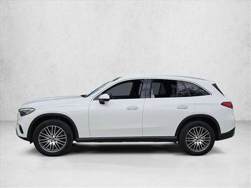 2025 Mercedes-Benz GLC 300 Base