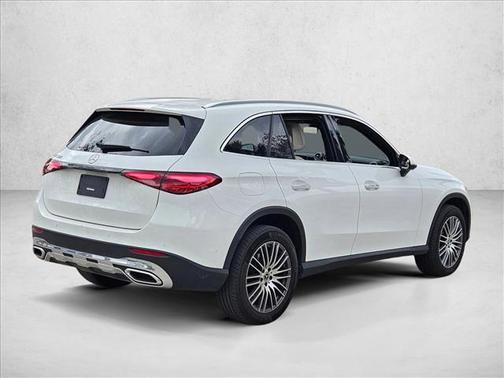 2025 Mercedes-Benz GLC 300 Base