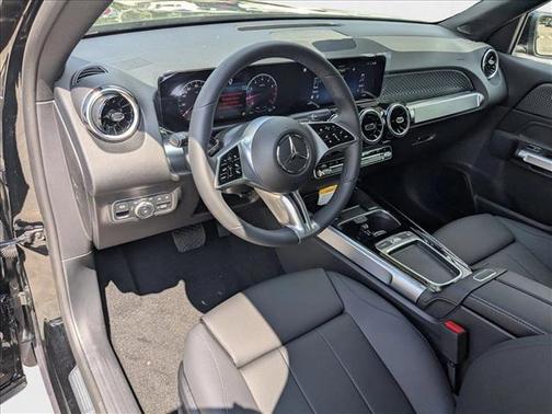 2026 Mercedes-Benz GLB 250 Base