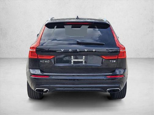 2019 Volvo XC60 T5 R-Design