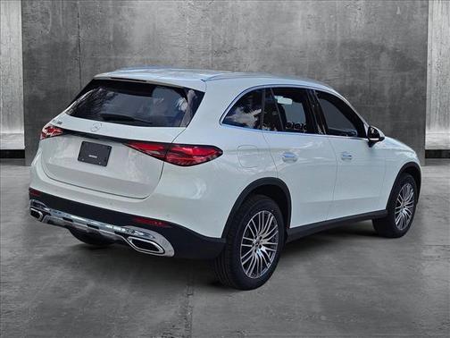2025 Mercedes-Benz GLC 300 Base