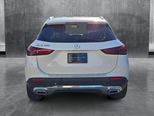 2021 Mercedes-Benz GLA 250 Base 4MATIC