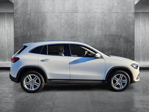 2021 Mercedes-Benz GLA 250 Base 4MATIC