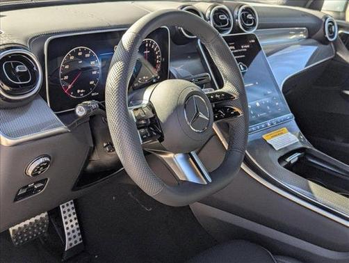 2025 Mercedes-Benz GLC 350e Base