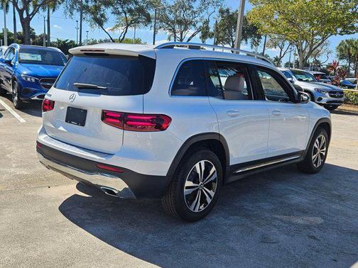 2026 Mercedes-Benz GLB 250 Base