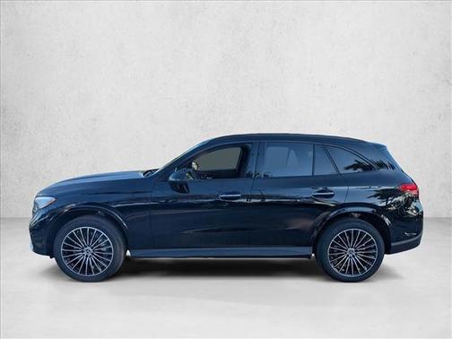 2026 Mercedes-Benz GLC 300 Base