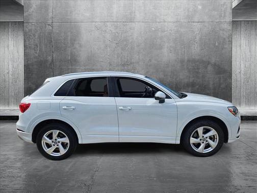 2020 Audi Q3 45 Premium