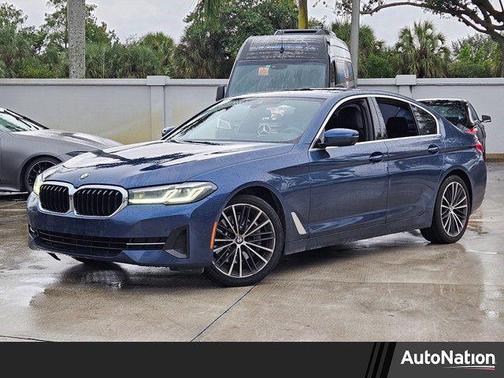 2021 BMW 530 530i