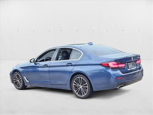 2021 BMW 530 530i